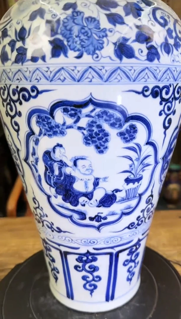 【闪购商品】摆件陶瓷 摆件 四爱图 青花梅瓶