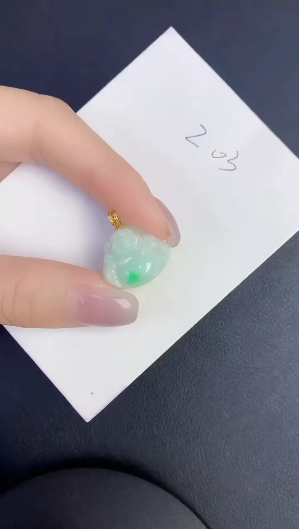 颈饰未镶嵌翡翠缅甸天然翡翠A货