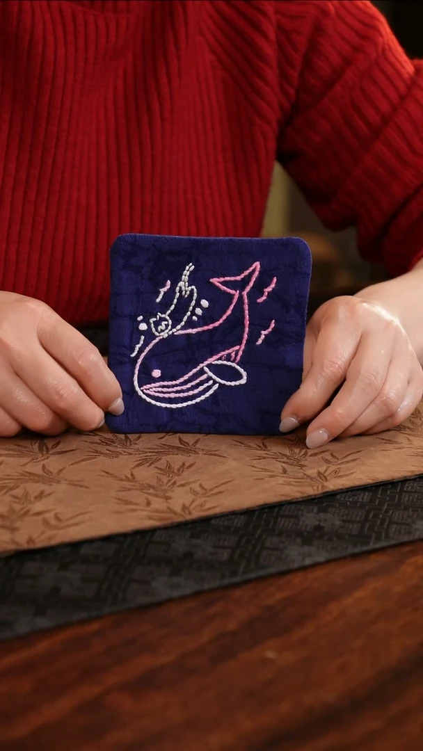 【闪购商品】织绣正方形杯垫小号B款鲸鱼