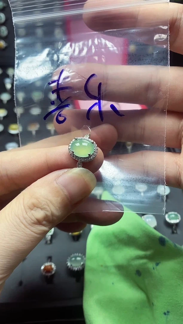 未镶嵌戒指翡翠平**乐翡翠戒指#