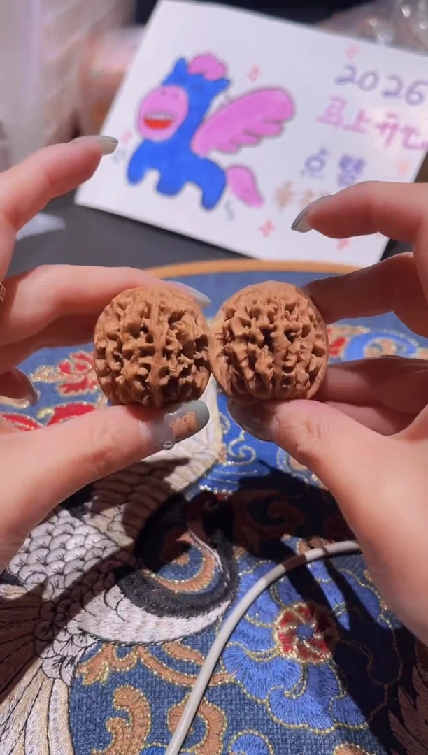 把件文玩核桃051秦闷（有磕碰）