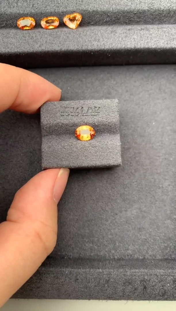 未镶嵌珠宝半成品石榴石（芬达石）1.1ct芬达 定制 GE