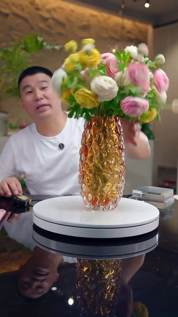 设计款琉璃琥珀金花器
