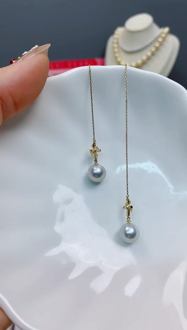 【闪购商品】海水珍珠耳饰18K金镶嵌8.5-9海水珍珠耳饰