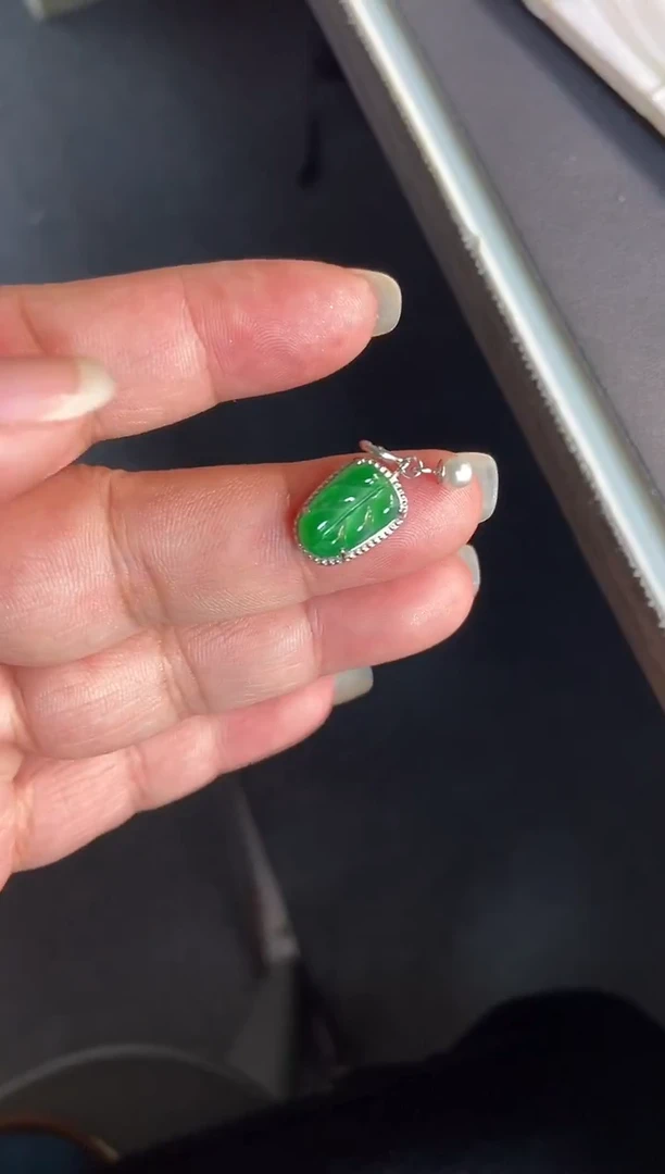 吊坠(不含链)银S925镶嵌翡翠1