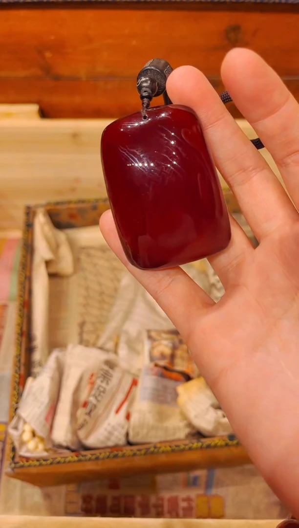 【闪购商品】琥珀裸石未镶嵌苏苏宠粉专属定制100