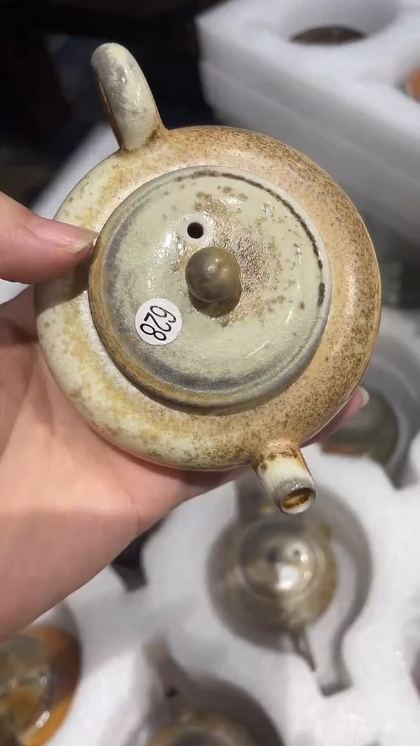 壶628号容量120-130ML中白泥