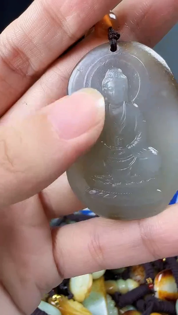 和田玉未镶嵌颈饰1
