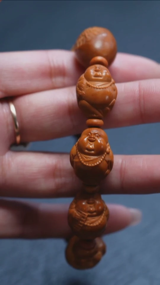 【闪购商品】橄榄核吊坠苏工橄榄核