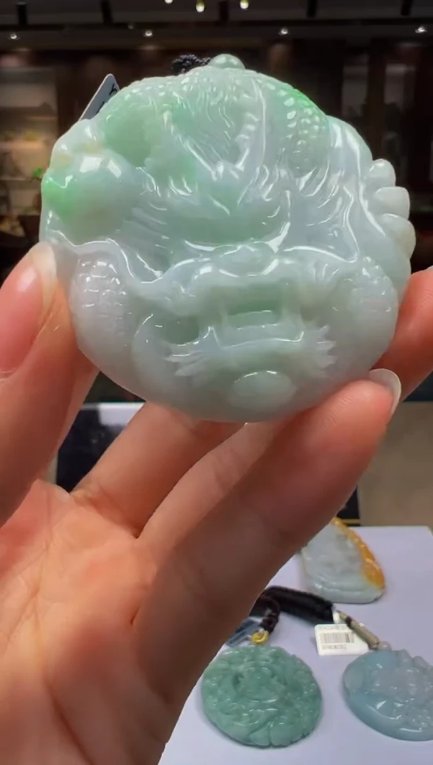 定制翡翠未镶嵌Q2025-6-19-54