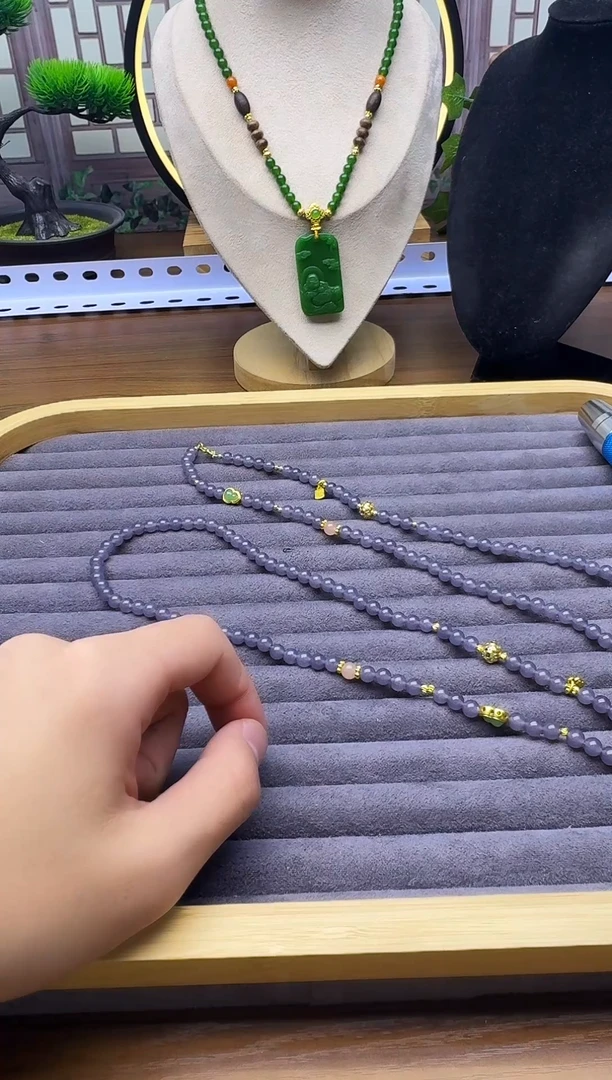 颈饰14K金镶嵌和田玉L149