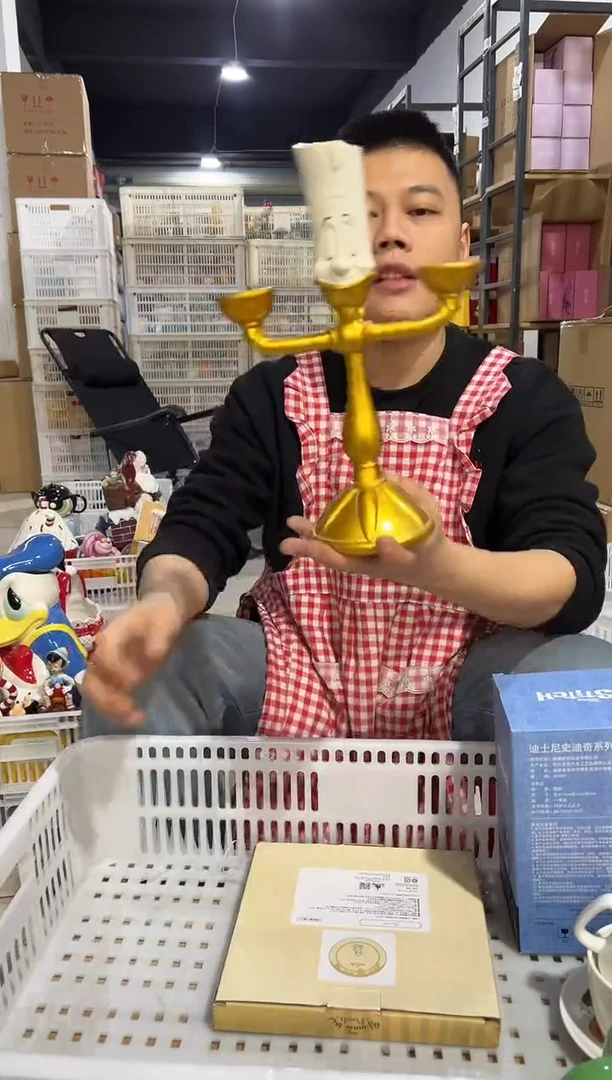 【闪购商品】杯树脂摆件大号烛台