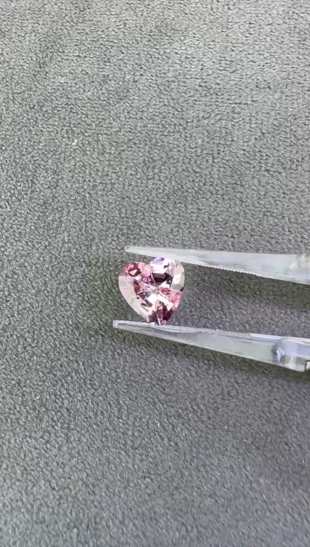 未镶嵌珠宝半成品碧玺2.35ct