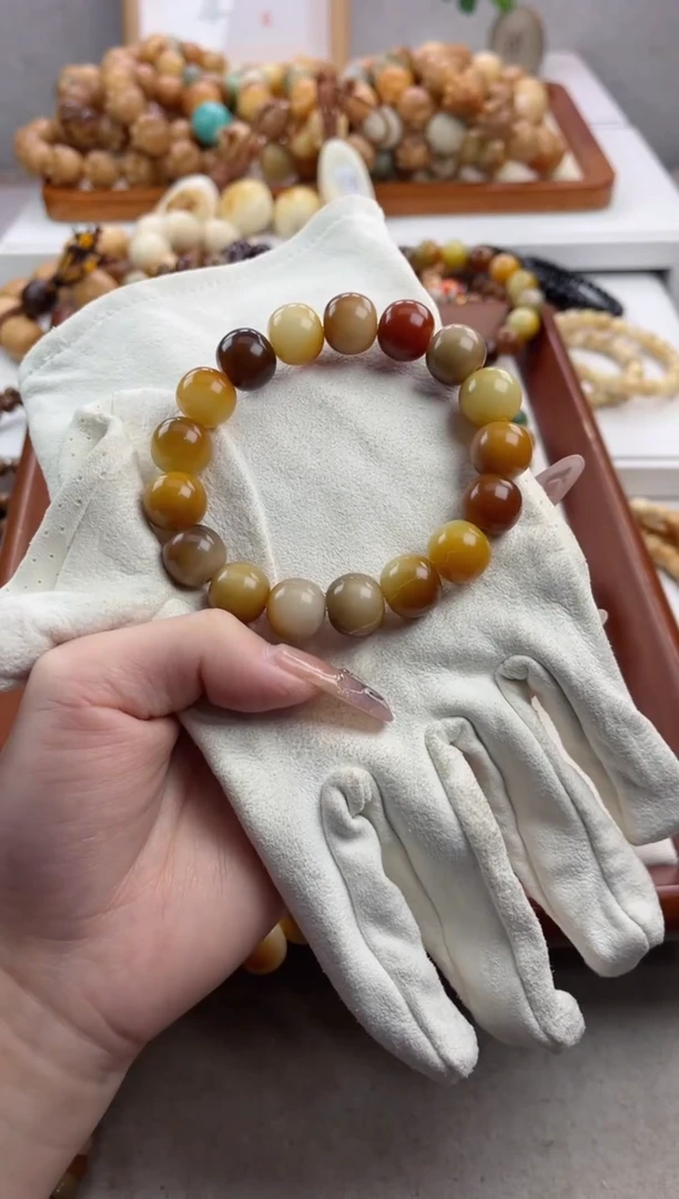 【闪购商品】菩提根/象牙果手串玉化稀有色苹果12*13mm手串e60