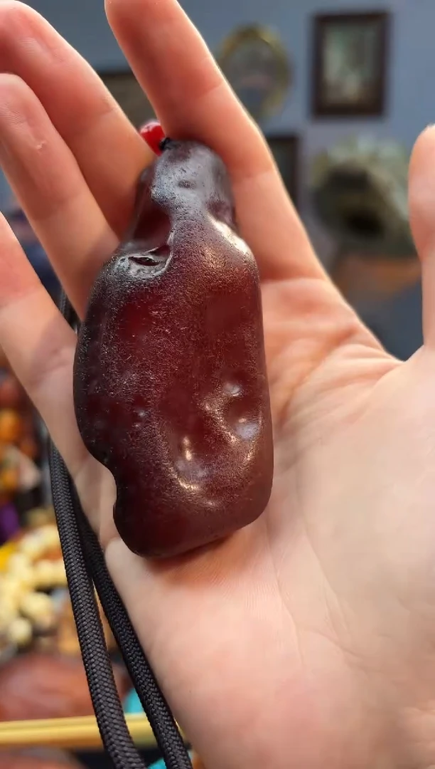 琥珀颈饰未镶嵌手把