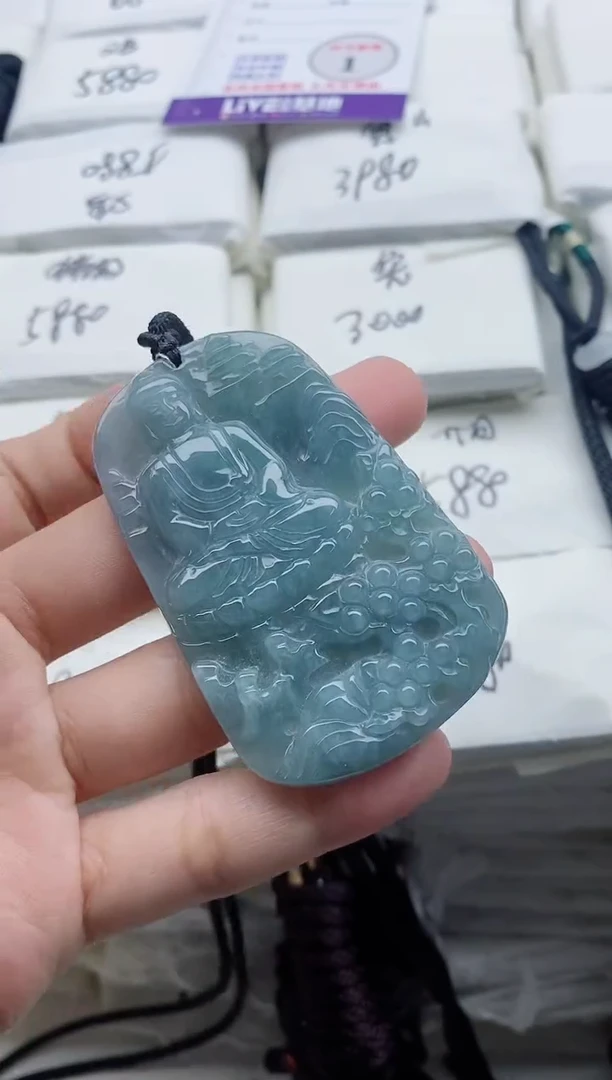 颈饰未镶嵌翡翠8