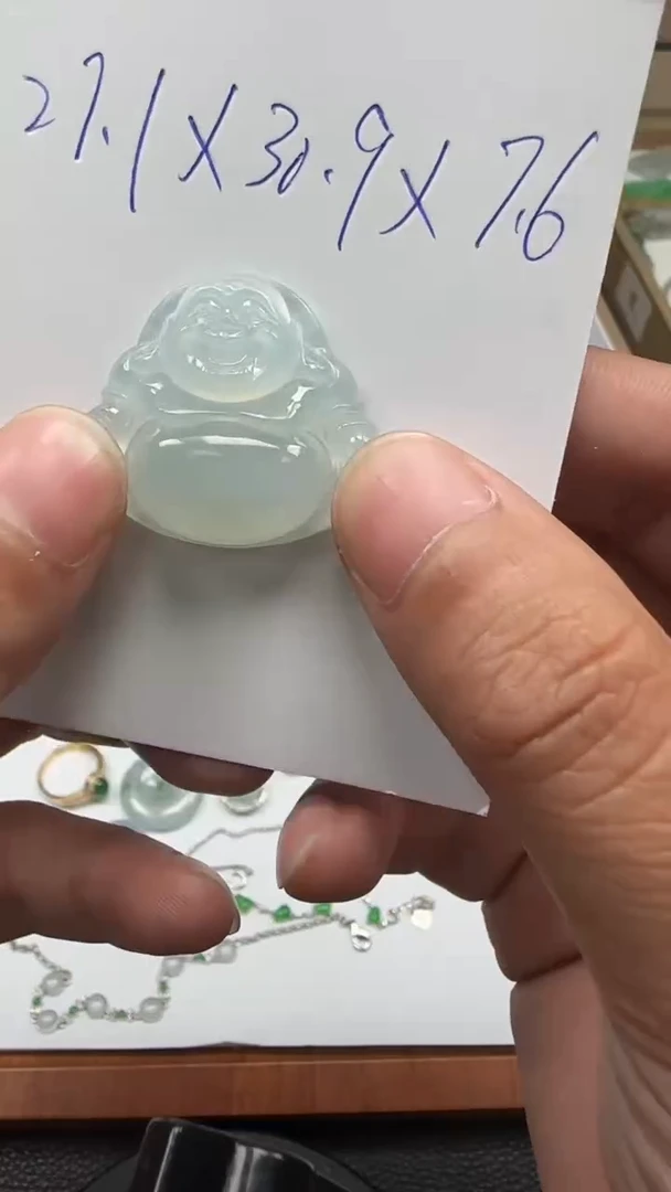 【闪购商品】翡翠颈饰未镶嵌佛公11