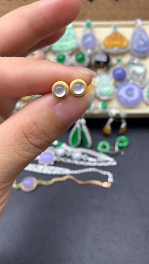 【闪购商品】翡翠耳饰18K金镶嵌133-中国好珍宝