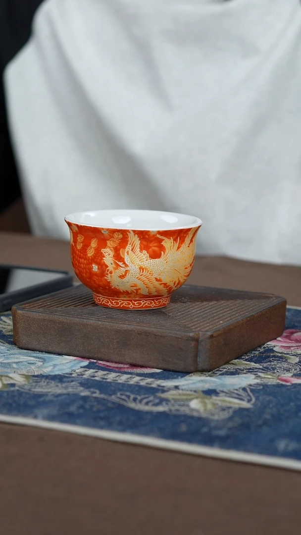 【闪购商品】【红】【白瓷花（凤）杯】【12西泠礼盒】
