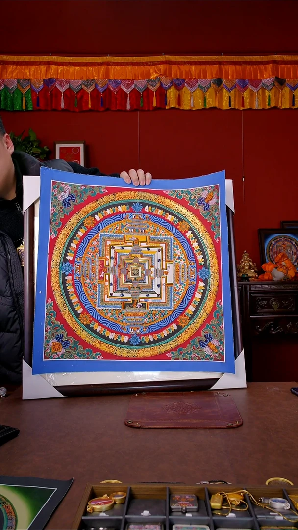 装裱画红色时轮坛城带装裱