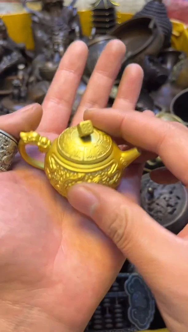 精美铜器，点击下单