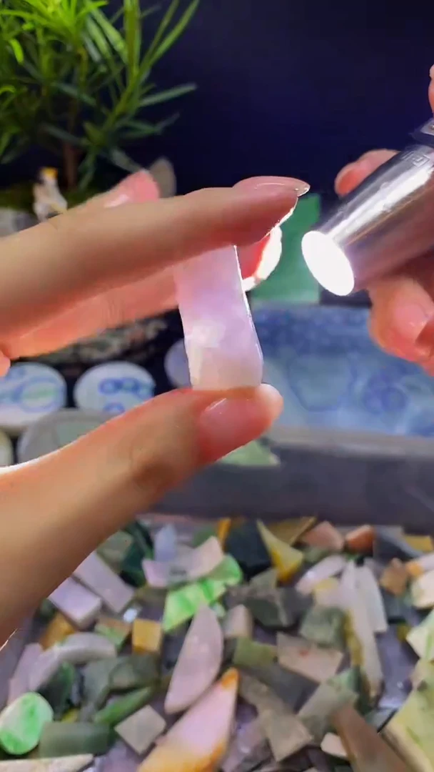 翡翠裸石天然缅甸翡翠a货