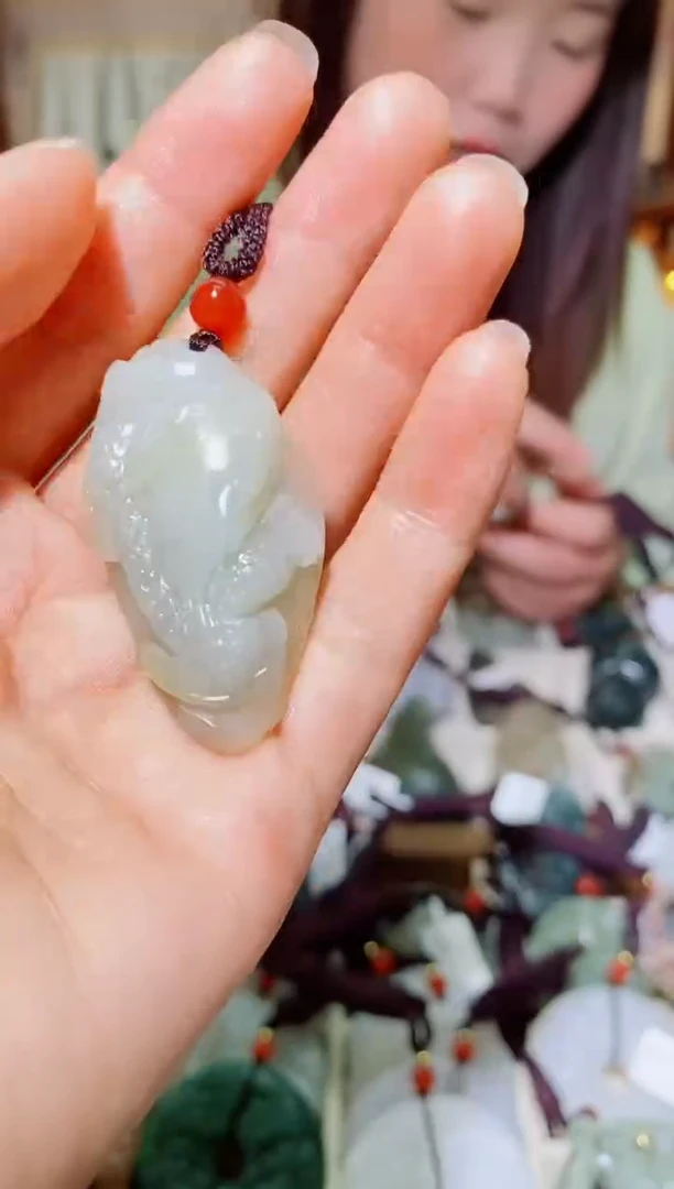 颈饰未镶嵌和田玉11