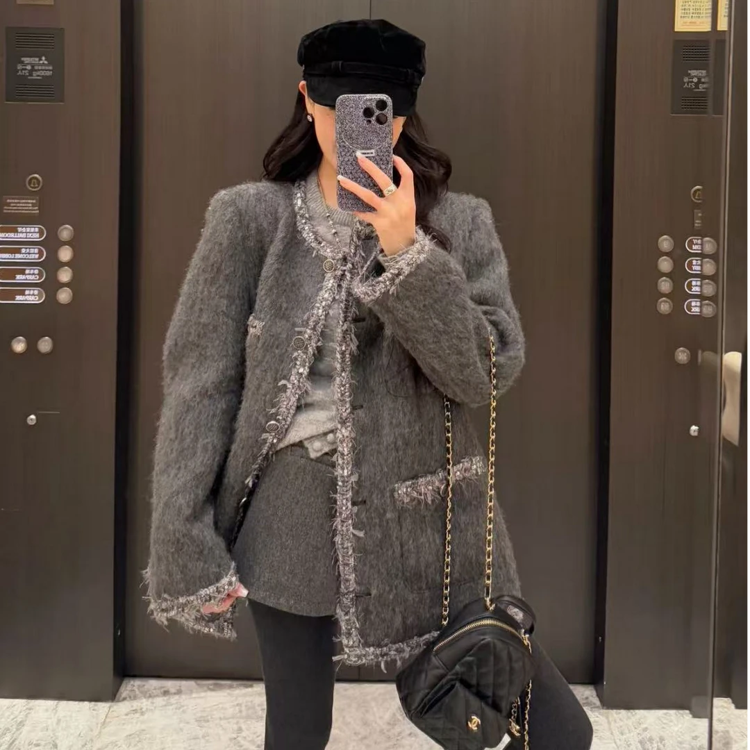 新款女秋冬季法式气质高级感小香风宽松外套洋气减龄女装上衣