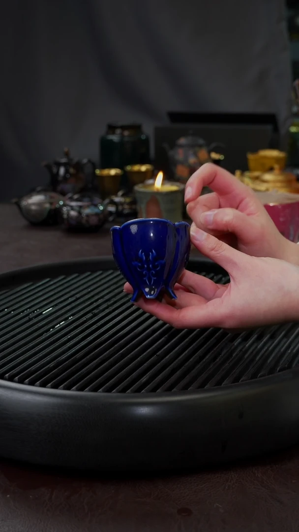 【闪购商品】杯【宜景窑蓝宝王子鎏金】小逐鹿四方