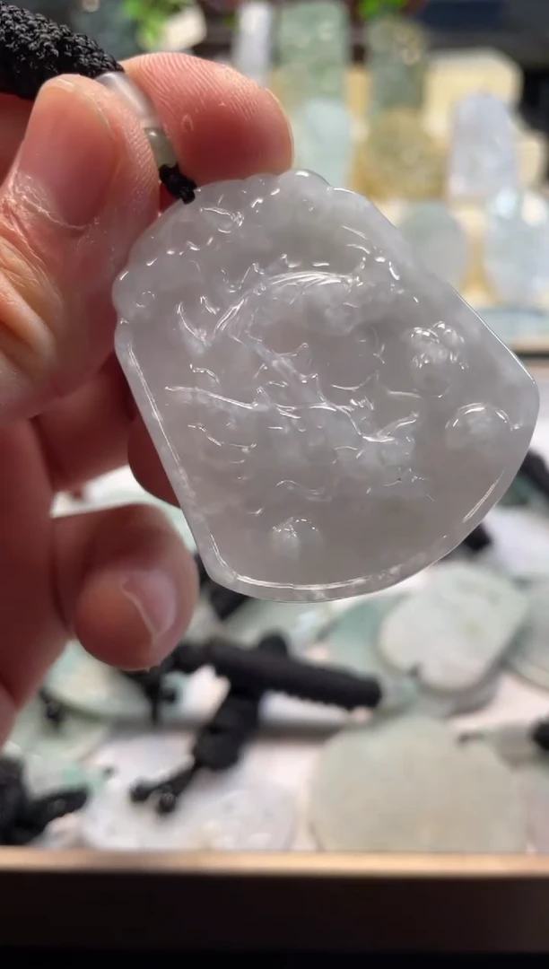 颈饰未镶嵌翡翠12/17/080