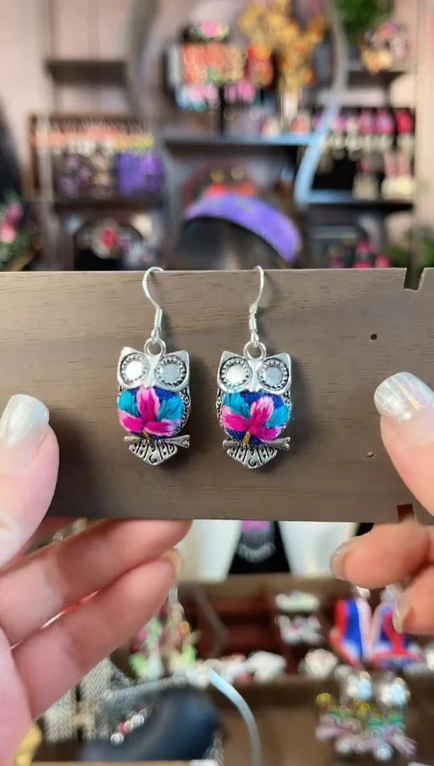 织绣民族风手工非遗老绣饰品165