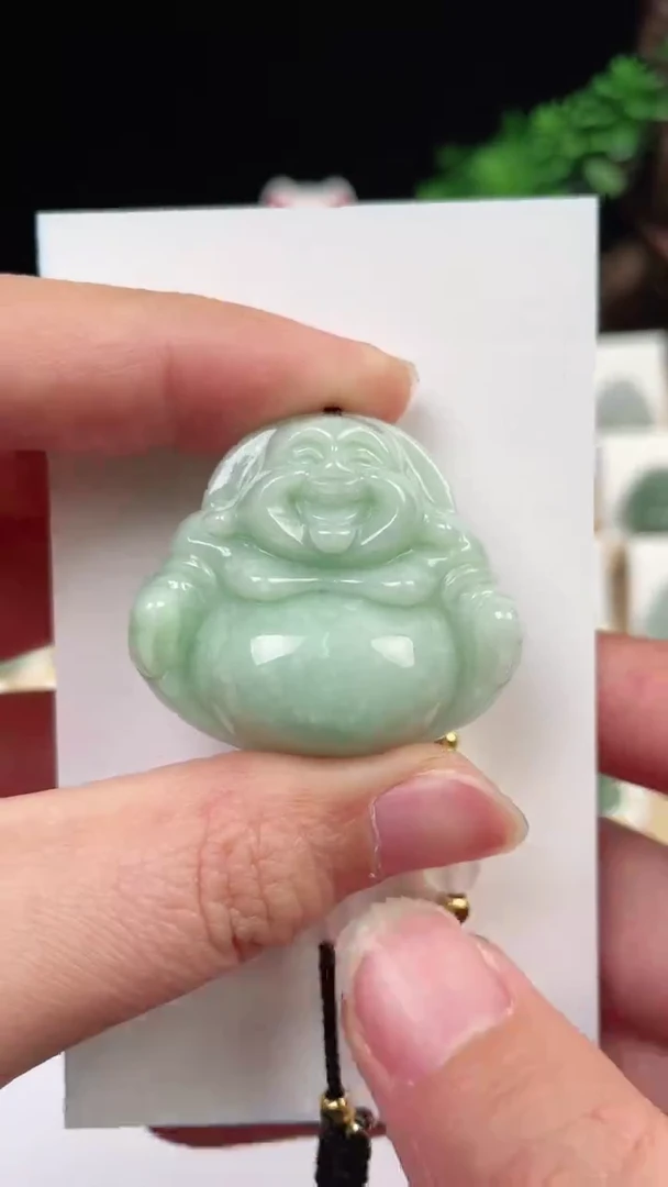 【闪购商品】翡翠颈饰未镶嵌佛公