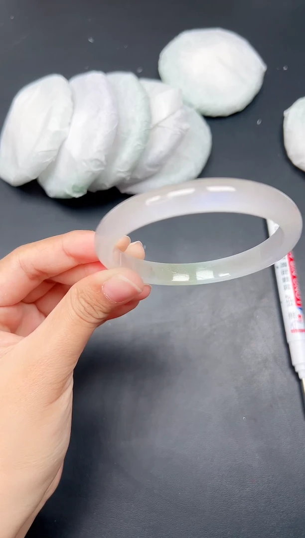 精品手镯，一物一拍P074