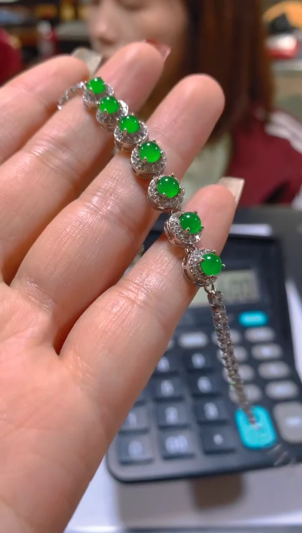 未镶嵌手链翡翠多样性发一