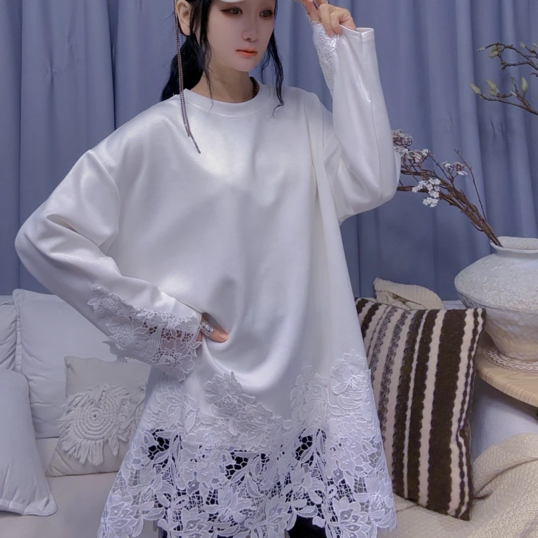 M51F001慕之淇春装新款落肩袖蕾丝拼接卫衣T恤