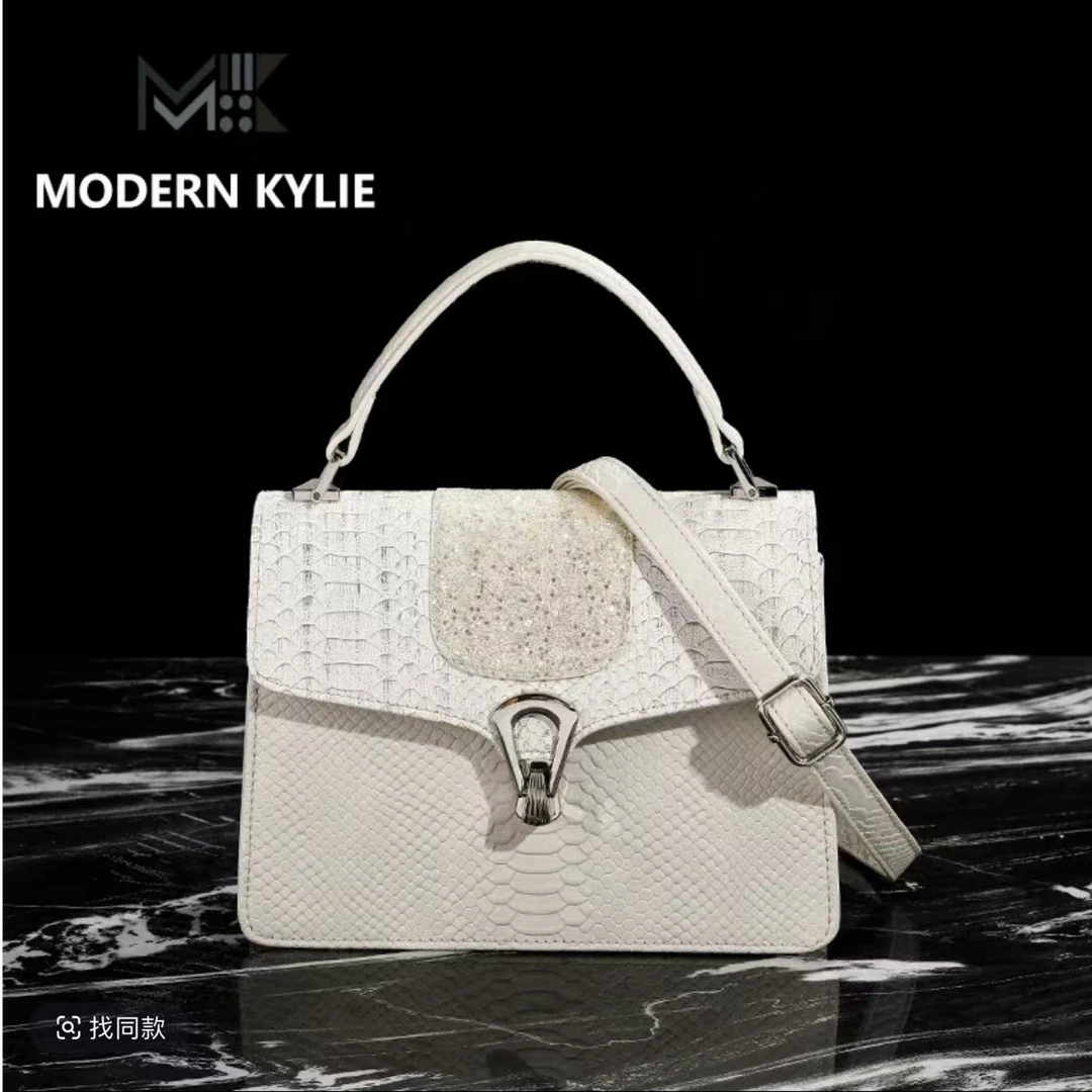 高端气质真皮手提包时尚链条斜挎包大容量女包A056