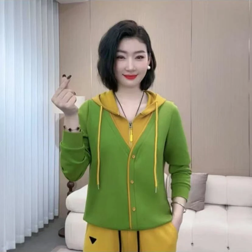设计感假两件T恤上衣女秋季2025新款韩版百搭气质连帽时尚卫衣潮