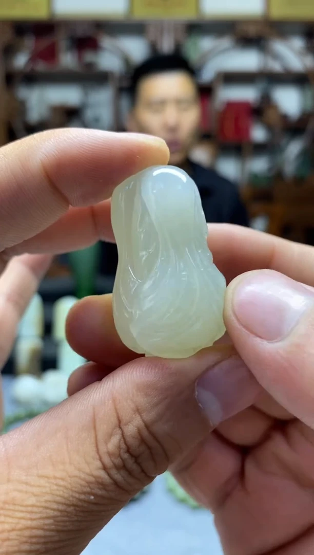 和田玉未镶嵌挂件白菜吊坠