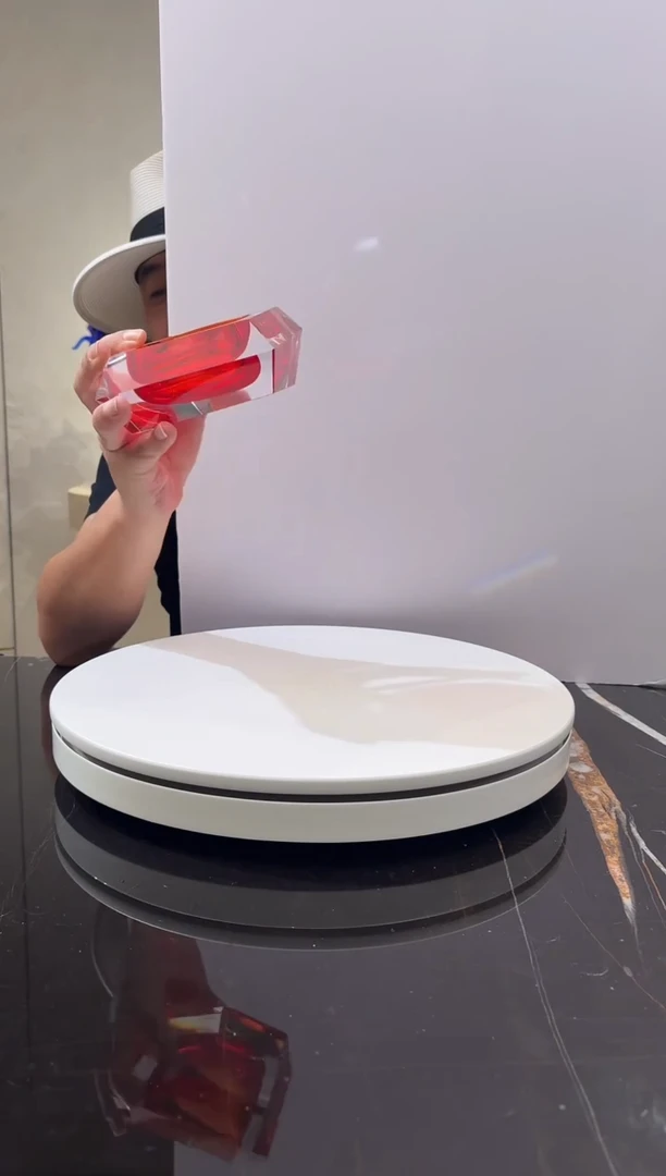 摆件北***帝两个CS0104005红色钻石烟灰缸