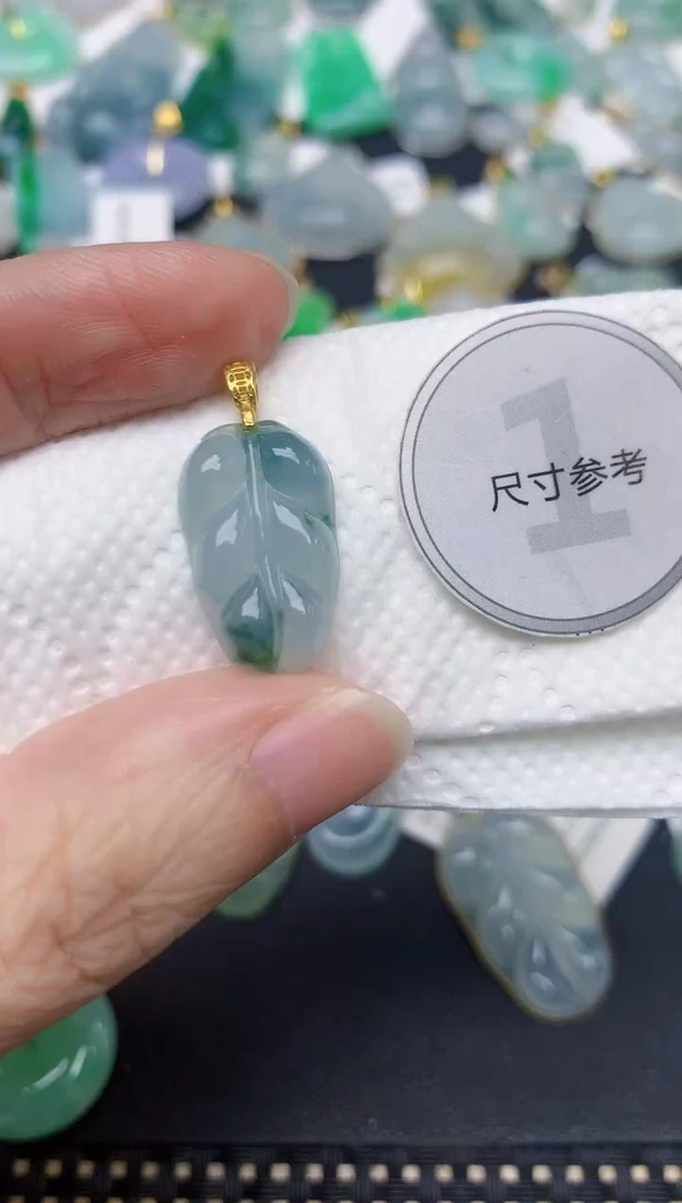 颈饰未镶嵌翡翠天然缅甸A货翡翠