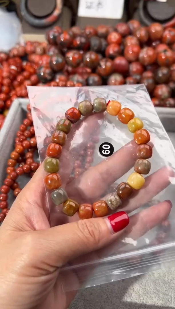 未镶嵌手串南红玛瑙10+