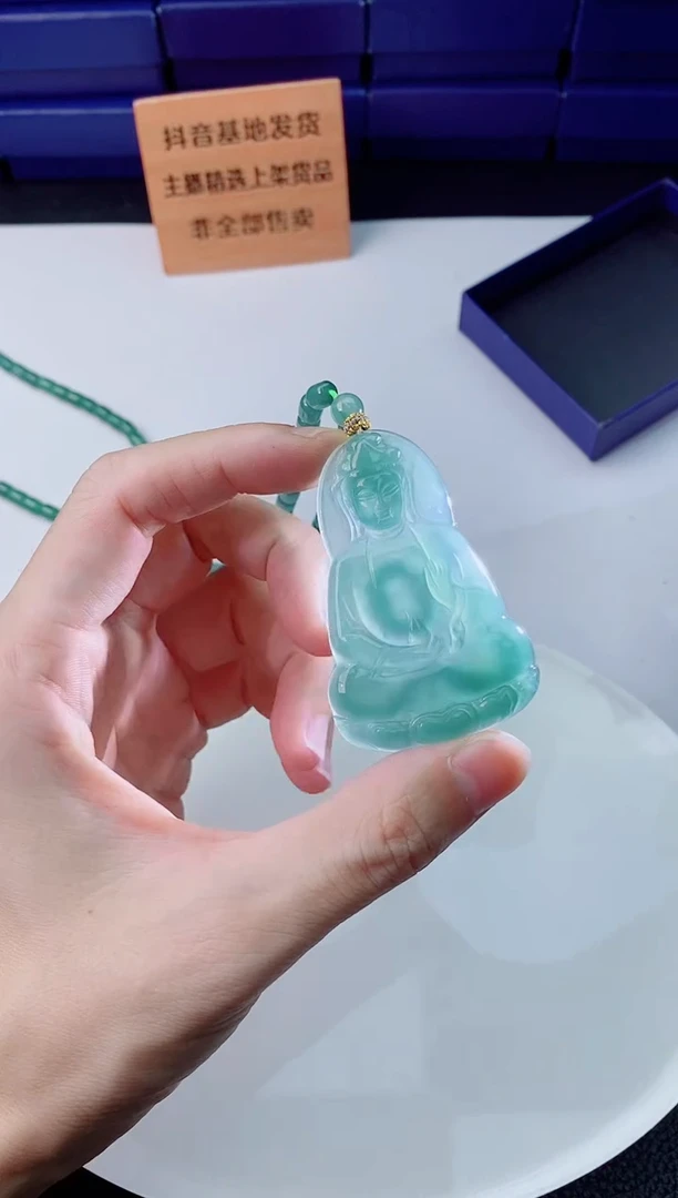 翡翠未镶嵌颈饰11111111