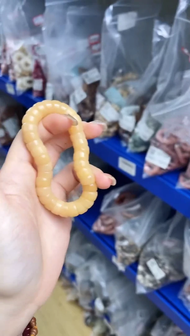 手串菩提根/象牙果CS021-1398【锁秋12mm】菩提根奶黄直切大肠单圈