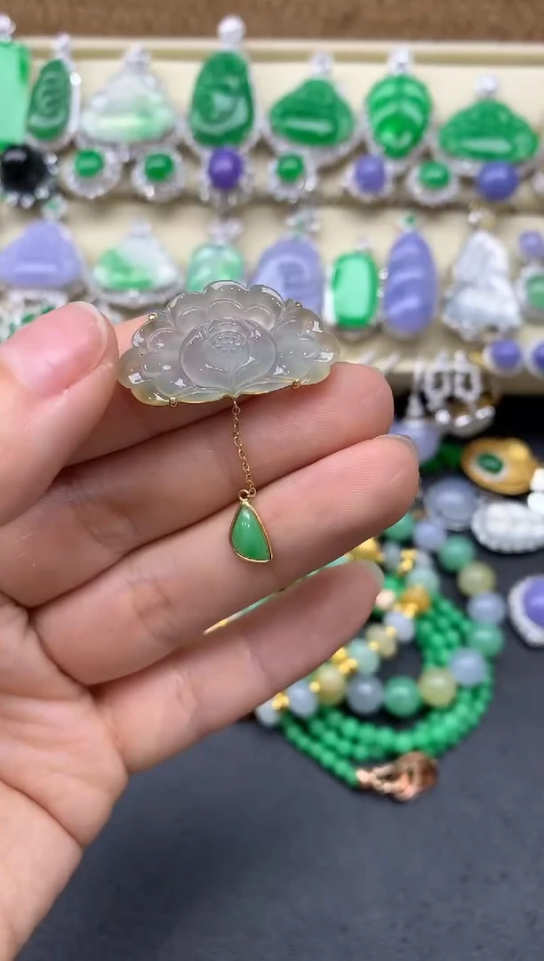 【闪购商品】翡翠颈饰18K金镶嵌143-中国好珍宝