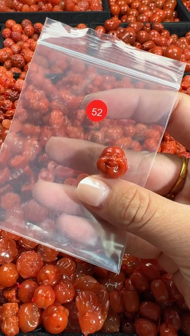 颈饰未镶嵌南红玛瑙11