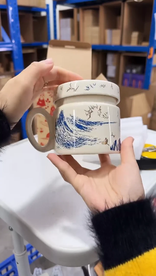 【闪购商品】瓷片姆明飞鸟盖杯