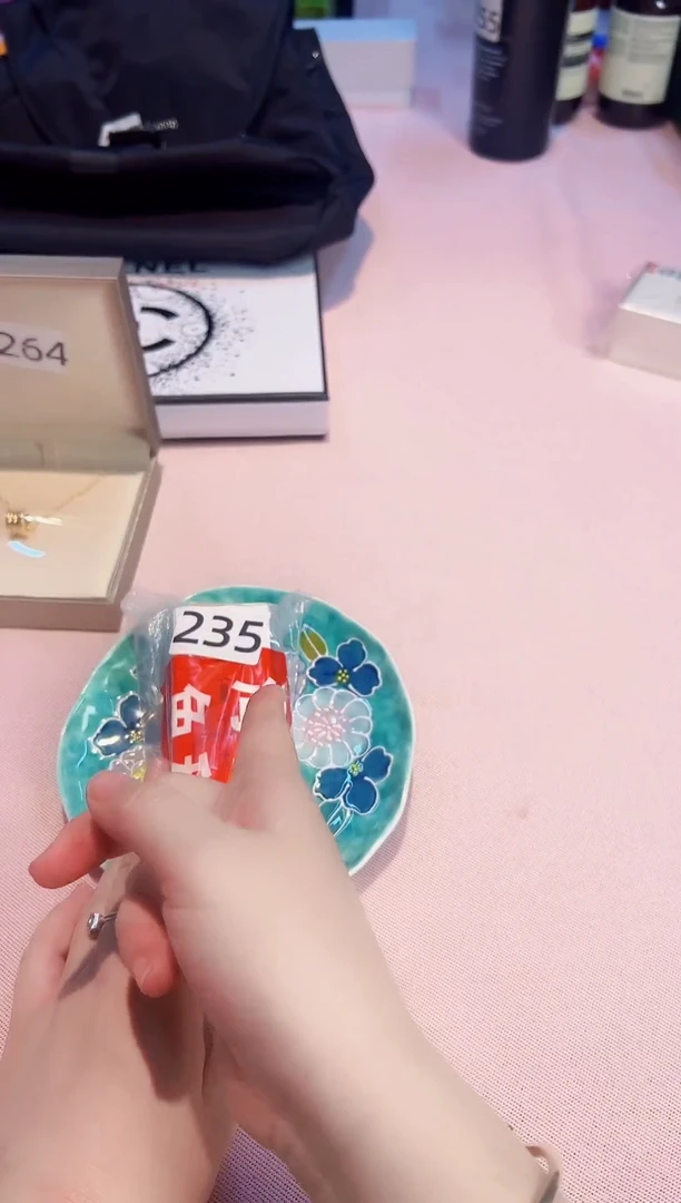 瓷片-----------