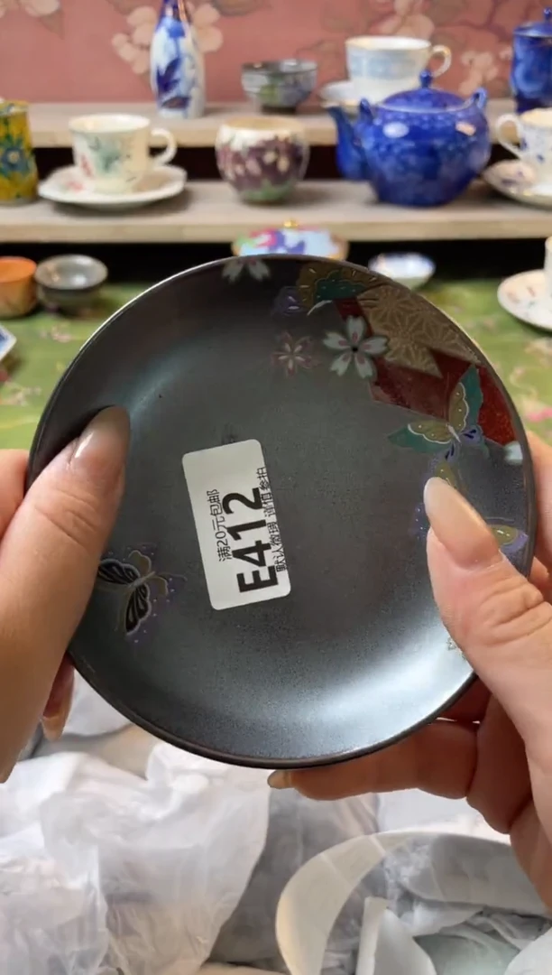 瓷片兔***梨瓷器瓷器E412
