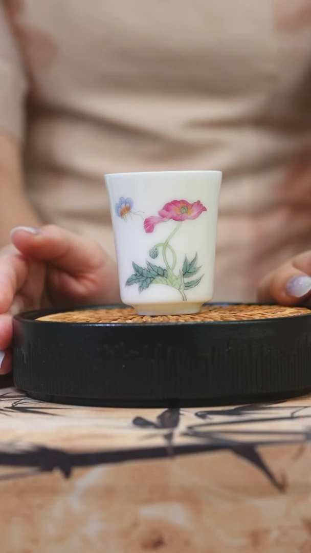 釉上彩手握杯-虞美人