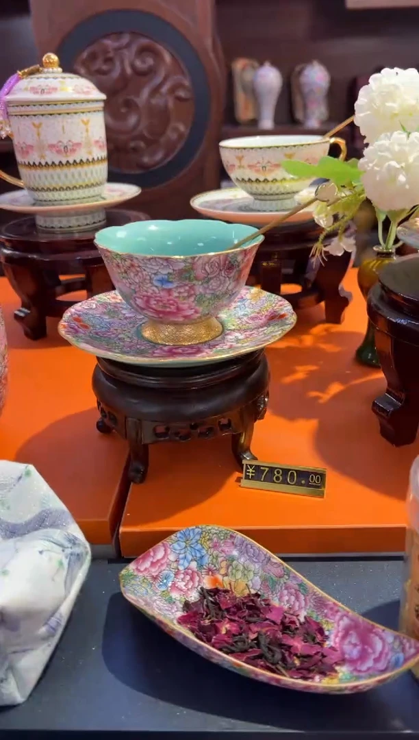 瓷片小乔闪电购链接